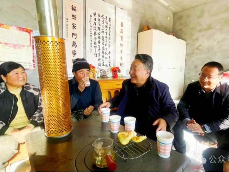 賀歲送溫暖 慰問遞真情——甘肅金控集團(tuán)組織開展春節(jié)前走訪慰問活動(dòng)